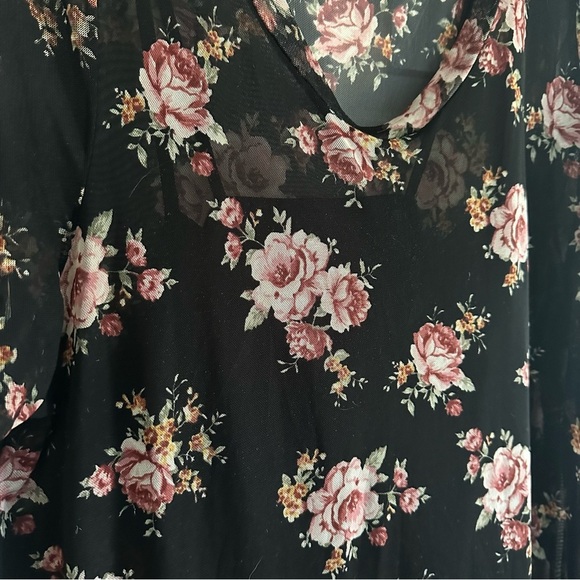 Size 0X Torrid Floral Print Mesh Midi Tee Dress - Picture 5 of 6